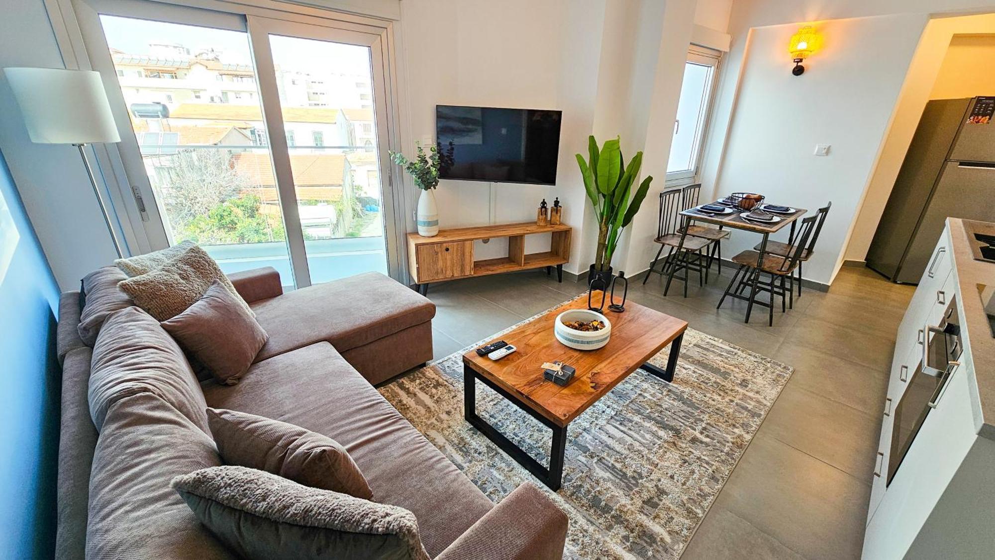 Sealife Citycenter Residences Larnaca Ngoại thất bức ảnh